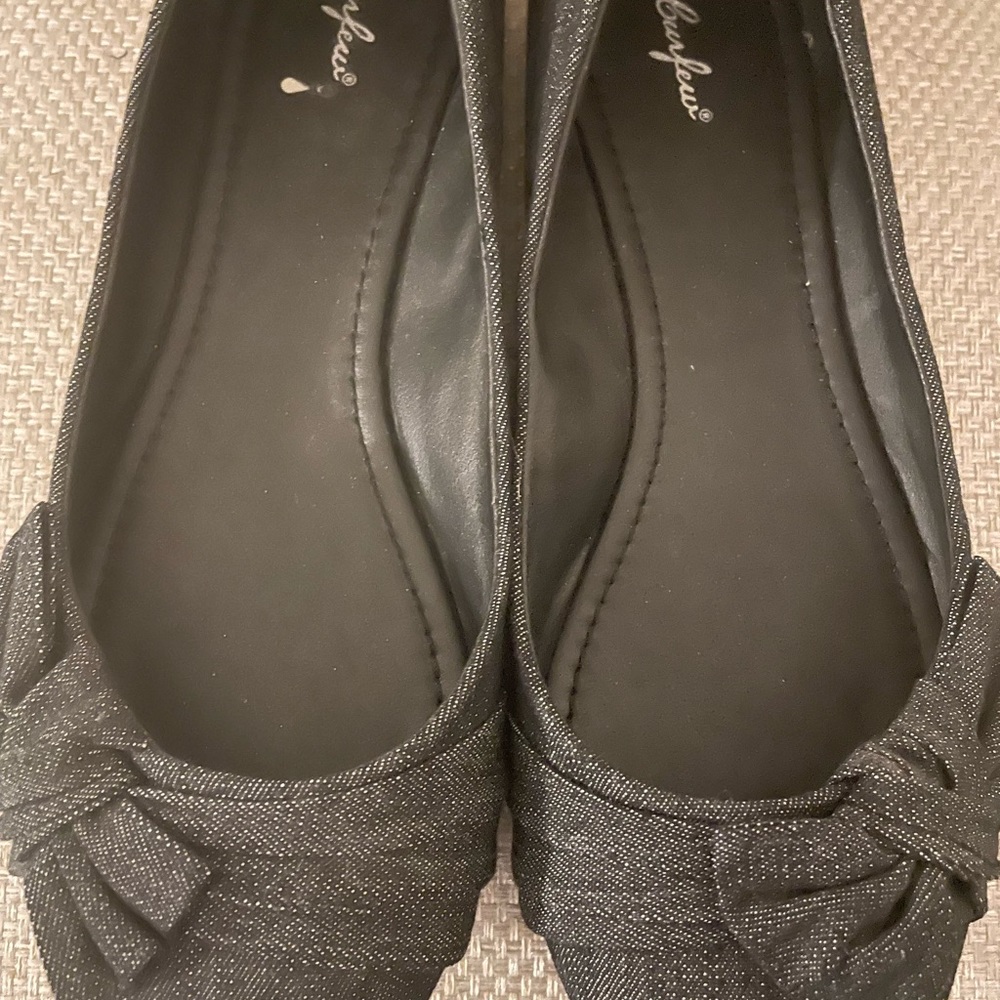 Flats - Picture 3 of 4